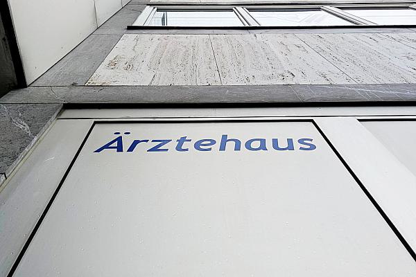 Ärztehaus, über dts Nachrichtenagentur