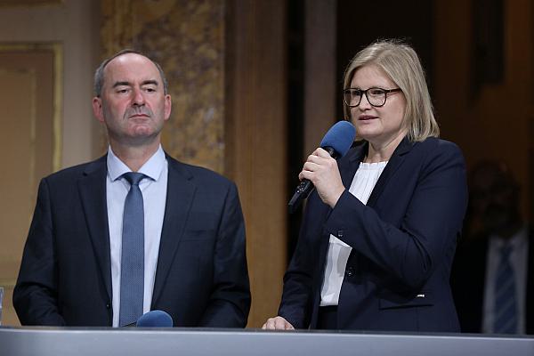 Hubert Aiwanger und Katrin Ebner-Steiner (Archiv), über dts Nachrichtenagentur