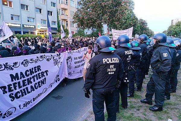 1.-Mai-Demo in Berlin am 01.05.2024, via dts Nachrichtenagentur