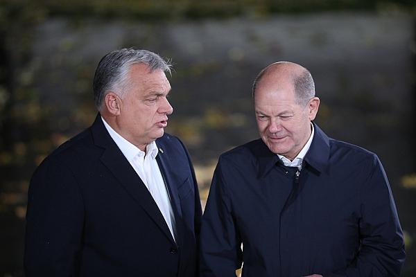 Viktor Orbán und Olaf Scholz (Archiv), via dts Nachrichtenagentur