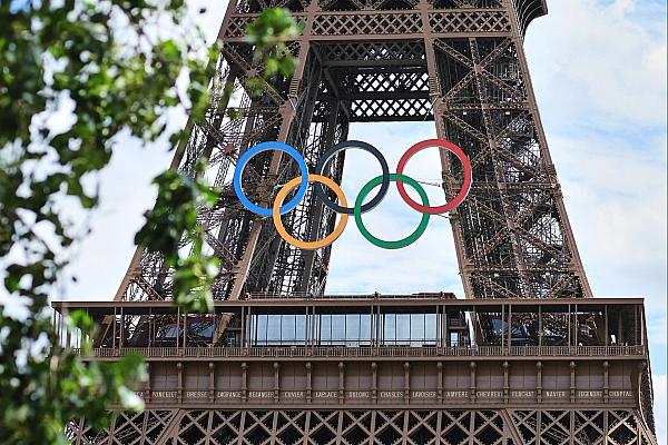 Eiffelturm mit Olympischen Ringen (Archiv), via dts Nachrichtenagentur