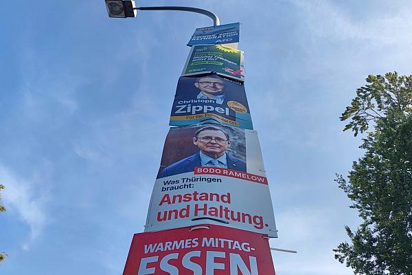 Wahlplakate von SPD, Linken, CDU, Grünen und AfD zur Landtagswahl in Thüringen am 06.08.2024, via dts Nachrichtenagentur