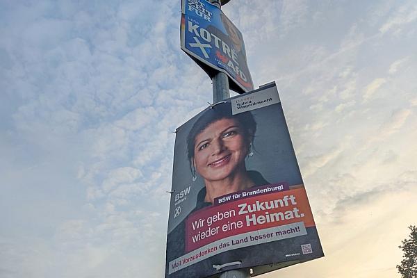 AfD- und BSW-Wahlplakat zur Landtagswahl in Brandenburg (Archiv), via dts Nachrichtenagentur