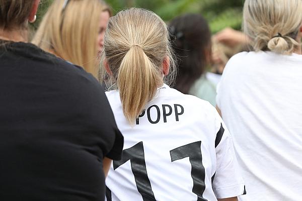 Public Viewing im Berliner Biergarten BRLO (Archiv), via dts Nachrichtenagentur