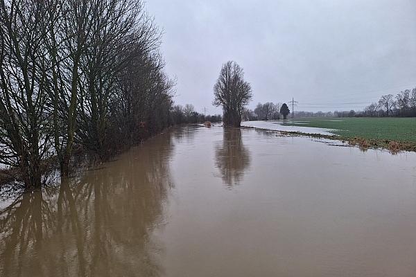 Überschwemmung am Fluss Aue in Niedersachsen Ende 2023, via dts Nachrichtenagentur