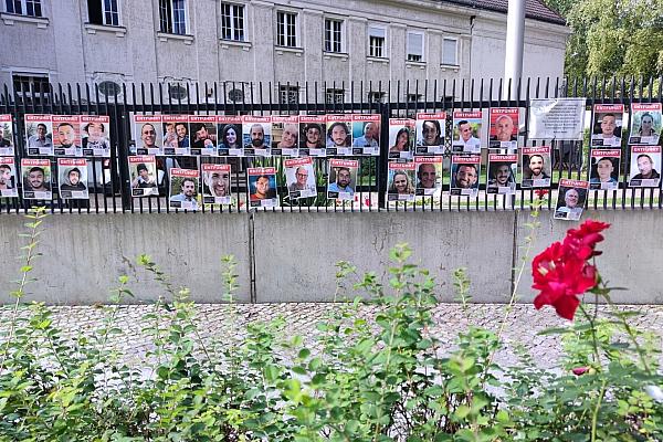 Erinnerung an von der Hamas entführte Geiseln im Gazastreifen (Archiv), via dts Nachrichtenagentur