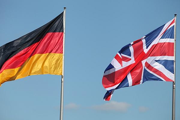 Fahnen von Deutschland und Großbritannien (Archiv), via dts Nachrichtenagentur