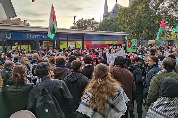 Pro-Palästina-Demo in Berlin am 07.10.2024, via dts Nachrichtenagentur