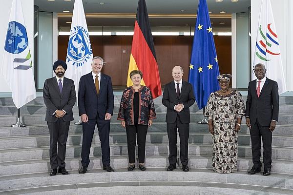 Treffen von Bundeskanzler und internationalen Organisationen am 08.10.2024, Loos, Stefanie/BPA via dts Nachrichtenagentur