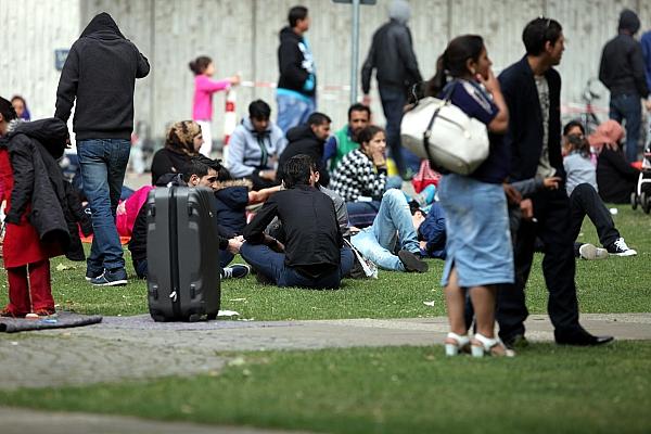 Flüchtlinge an einer Aufnahmestelle (Archiv), via dts Nachrichtenagentur